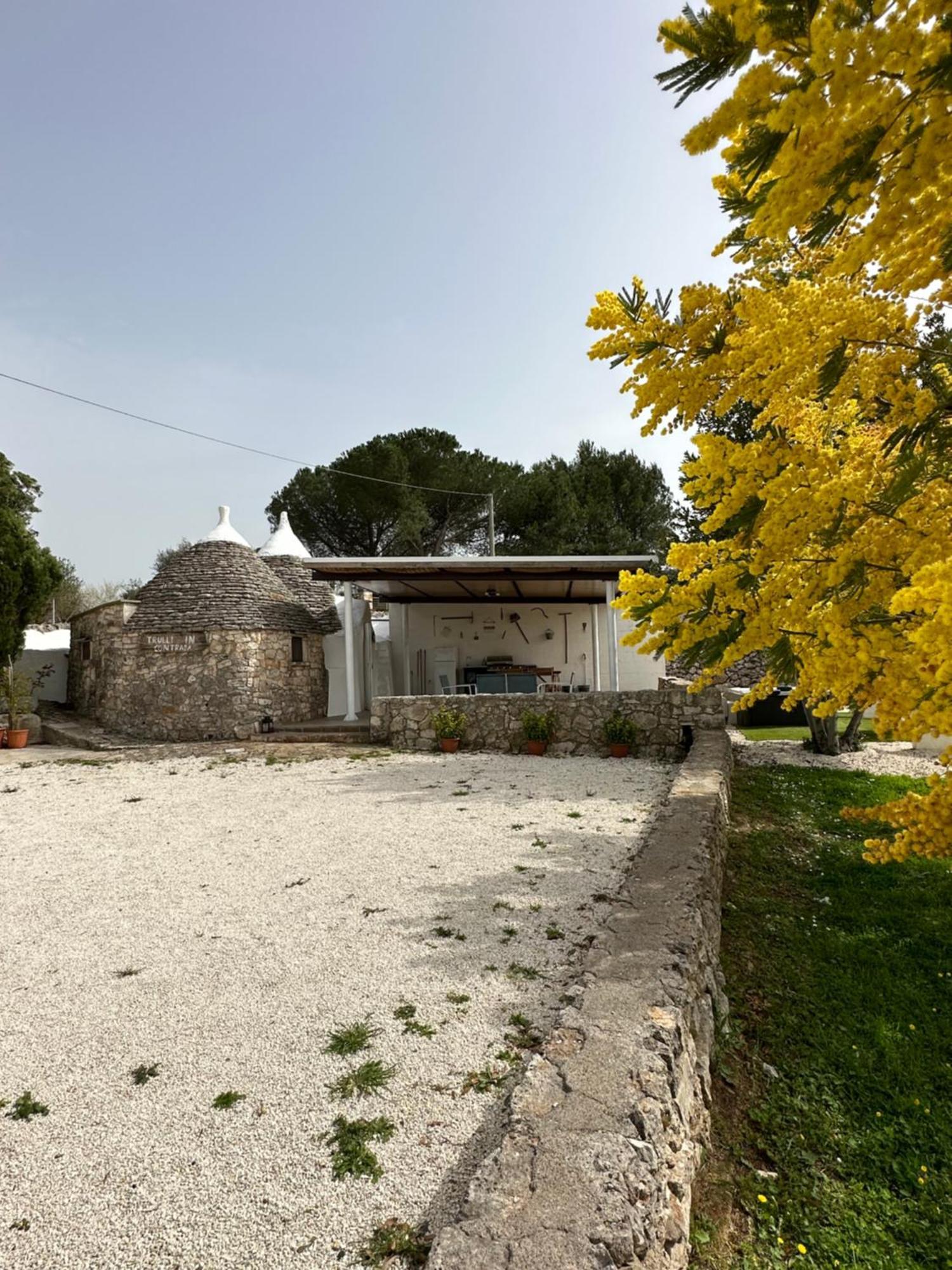 Trulli In Contrada Noci