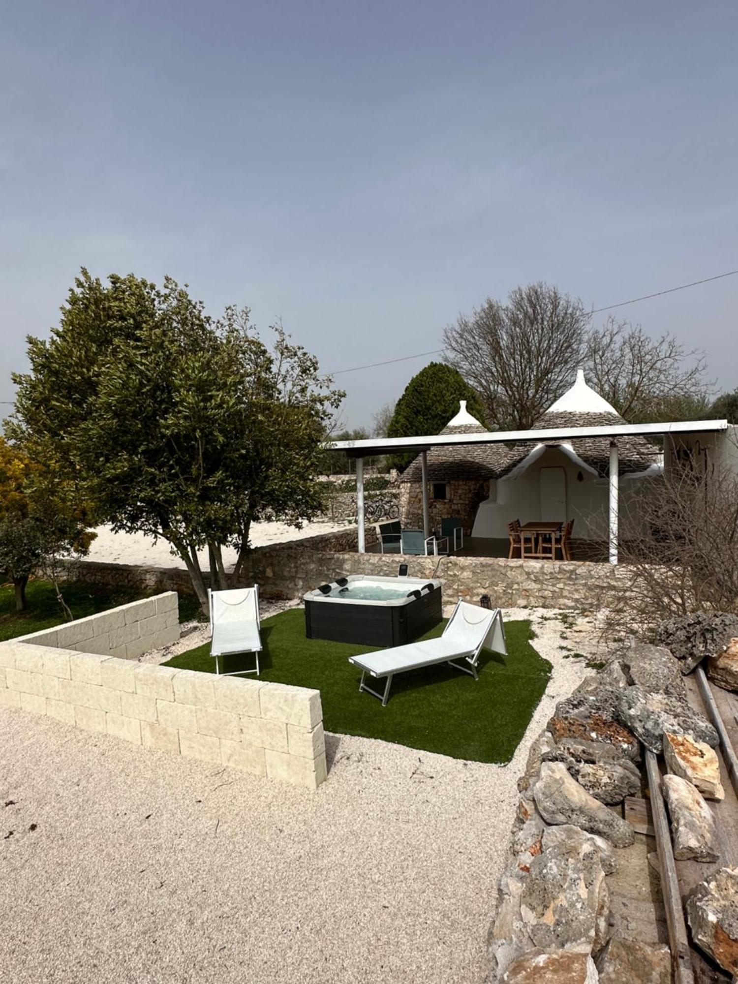 Trulli In Contrada